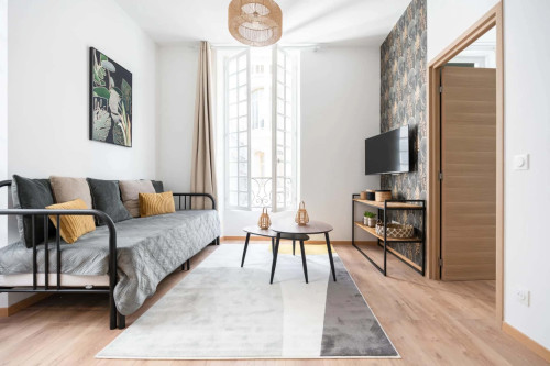 Les Petits Pavillons I