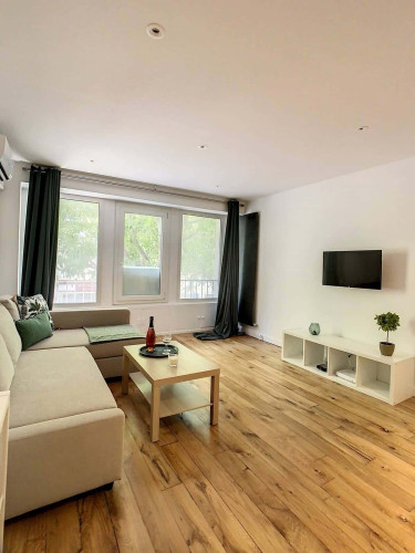 Apartment in Avenue Robert Soleau, Antibes for 30 m²
