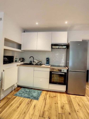 Apartment in Avenue Robert Soleau, Antibes for 30 m² - Gallery - 6