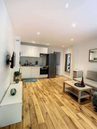 Apartment in Avenue Robert Soleau, Antibes for 30 m²