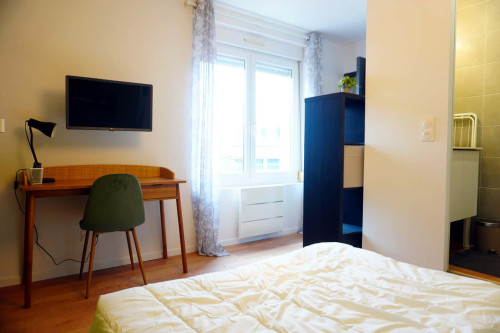 Chambre 2 - DAVOUT F