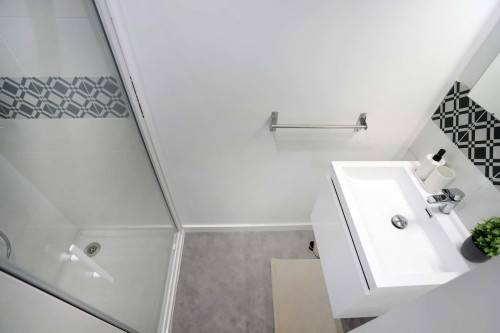 Chambre 2 - CAFFARELLI L
