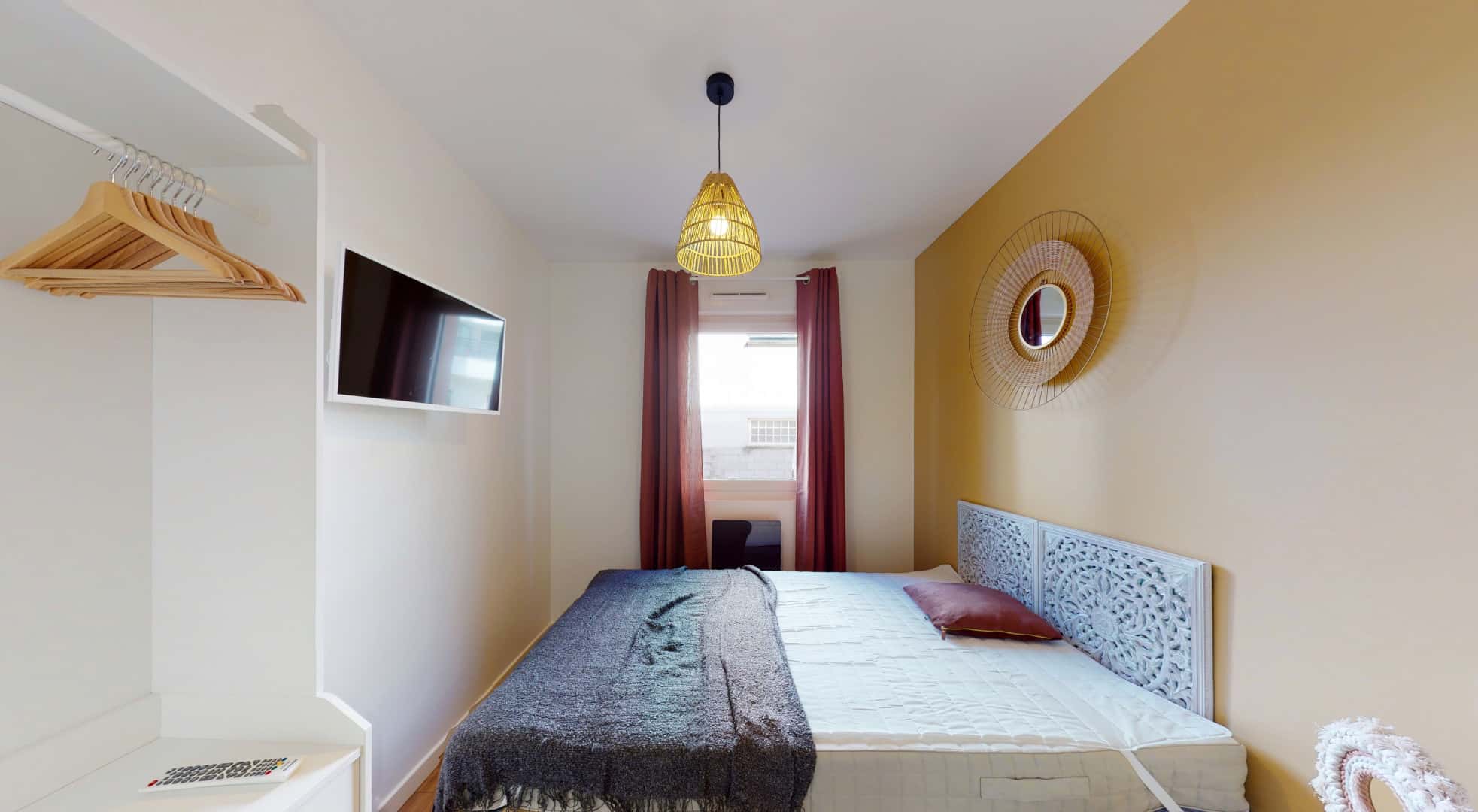 Chambre 2 - MASSEOT L - 1