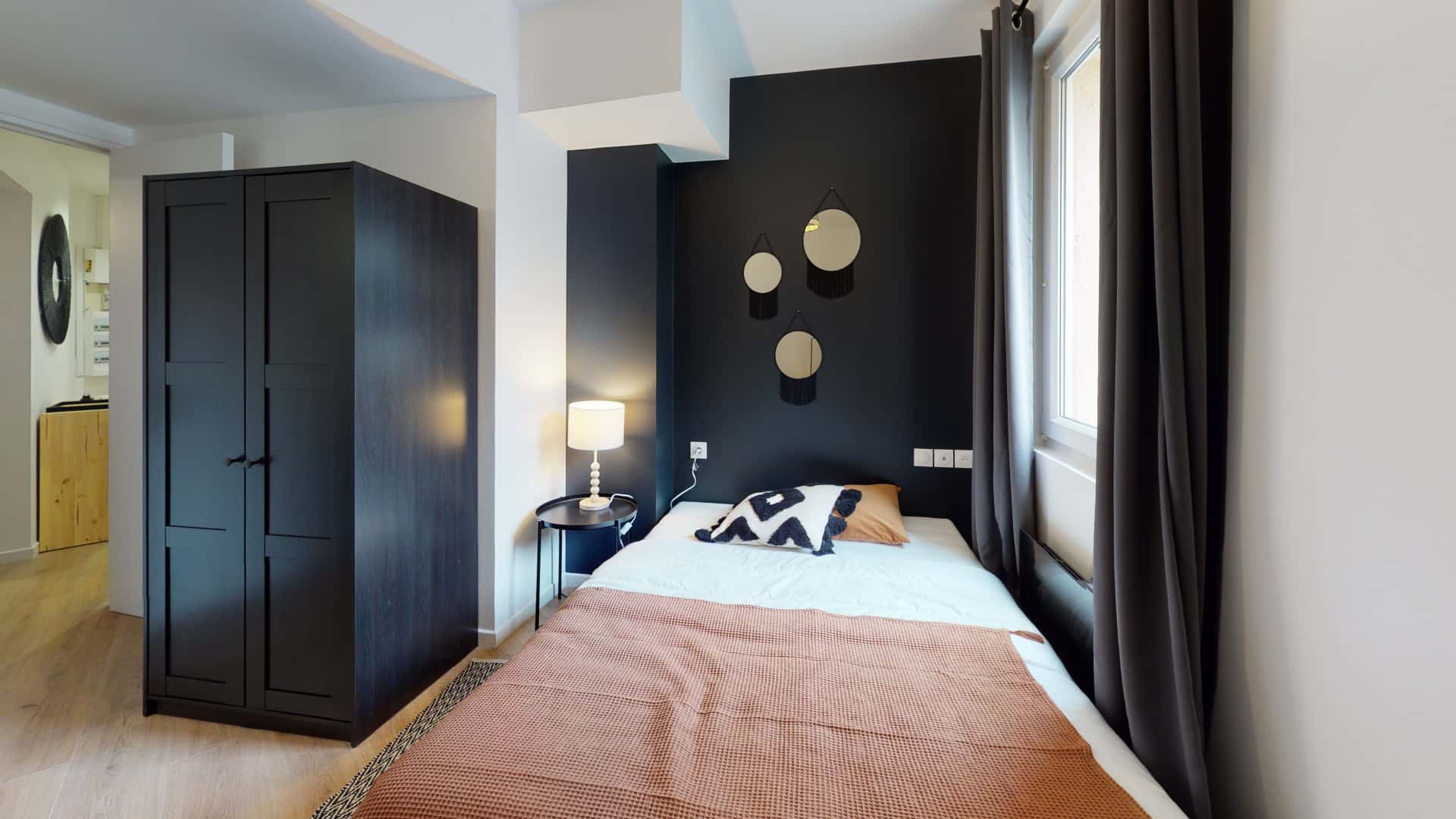 Chambre 2 - GEUFFROY D - 1