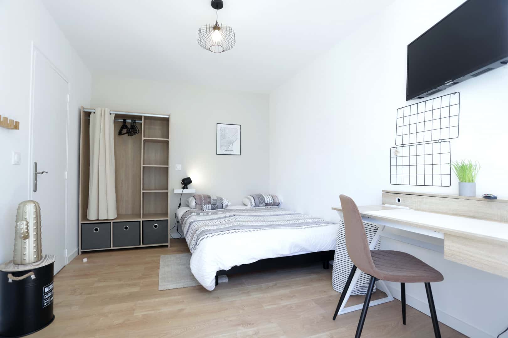 Chambre 1 - HIPPODROME S - 1