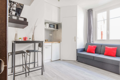 Studio cosy LEVALLOIS - BAIL MOBILITE