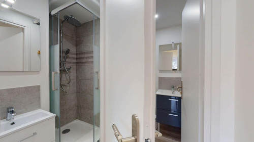 Chambre 1 - MERIDIENNE F