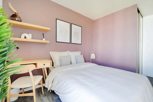 Move into this 11 m² peaceful room in coliving in Puteaux - PUT15