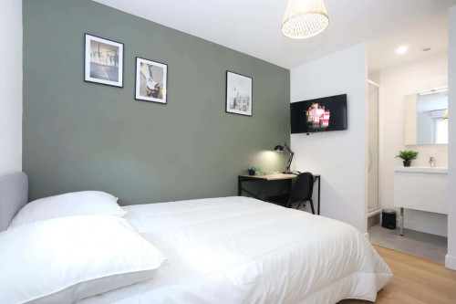 Chambre 1 - LANGUEDOC CH