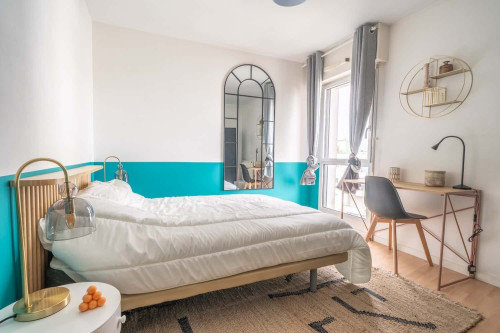 Move into this contemporary 12 m² room in a co-living space for rent on the Île de Nantes - NT13