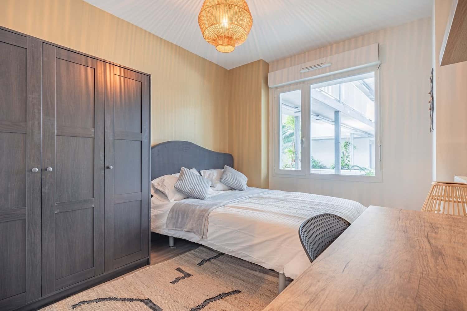 Natural 11 M² Room For Rent In Bordeaux - BO35 - 1