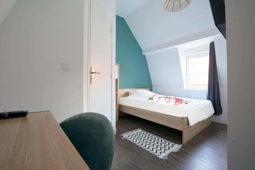 Chambre 5 - ROGER SALENGRO L