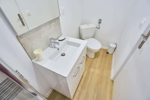 10 - LAON M - Gallery - 6