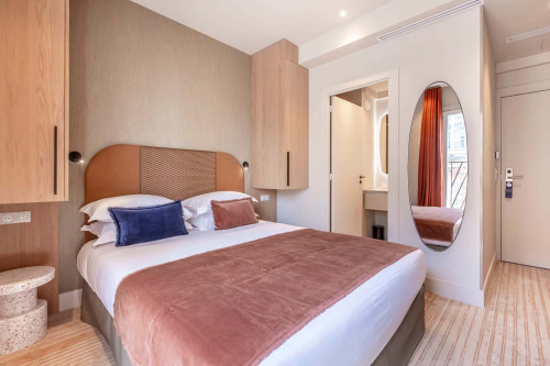 Suites FL - Cosy Room 202