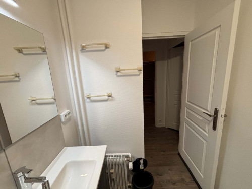 Chambre dans un appartement de 3 chambres - Gallery - 8