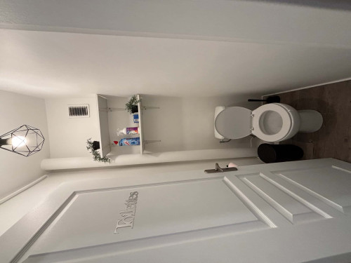 Chambre dans un appartement de 3 chambres