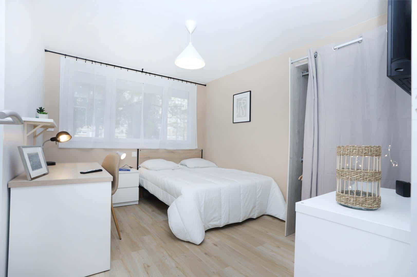 Chambre 3 - LANGUEDOC - 1