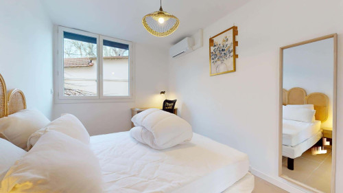 Chambre 2 - ARBOUSIERS S