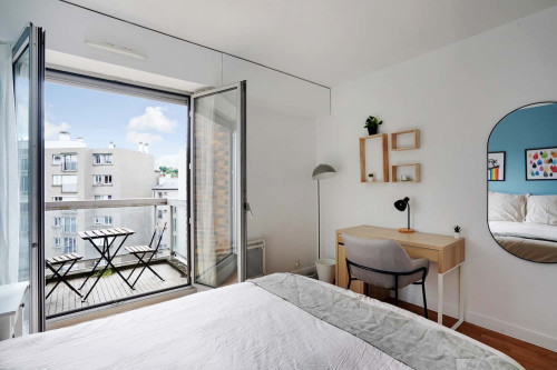 Move into this room with a balcony – ISY05