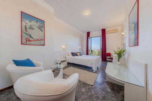 Room in Corso Felice Cavallotti, Novara with 1 bedroom