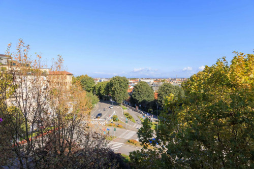 Room in Corso Felice Cavallotti, Novara with 1 bedroom - Gallery - 10