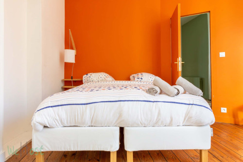 CHAMBRE ORANGE