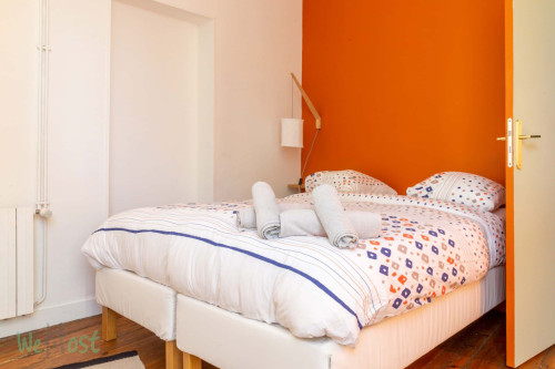 CHAMBRE ORANGE