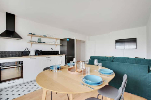 Elegant appt balcon privatif 2BD/ 6P - Levallois - Gallery - 7