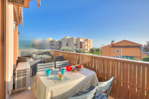 Appartement Fabrina with Balcony and Pool