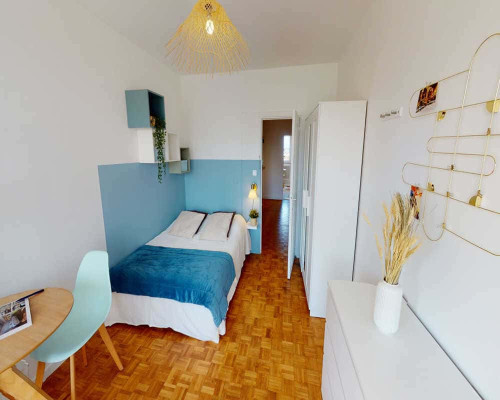 Chambre dans le Avenue Marceau