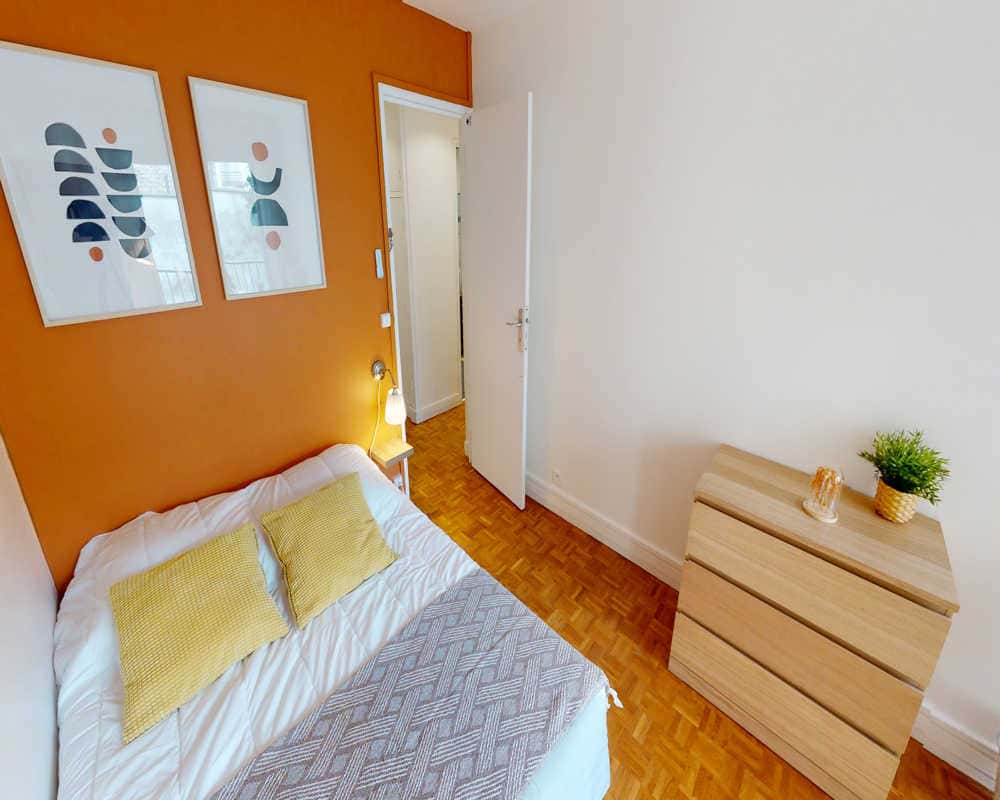 Chambre Dans Le Rue Claude Decaen - 1