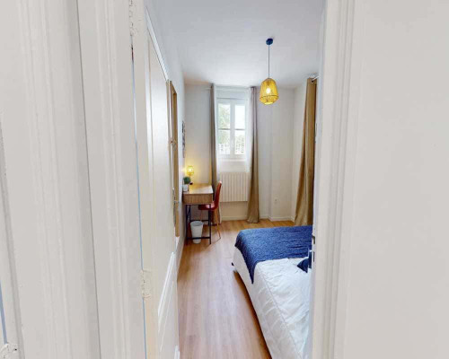 Chambre dans le Rue des Étables