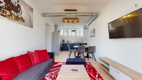 Inviting double bedroom near Botanical Garden