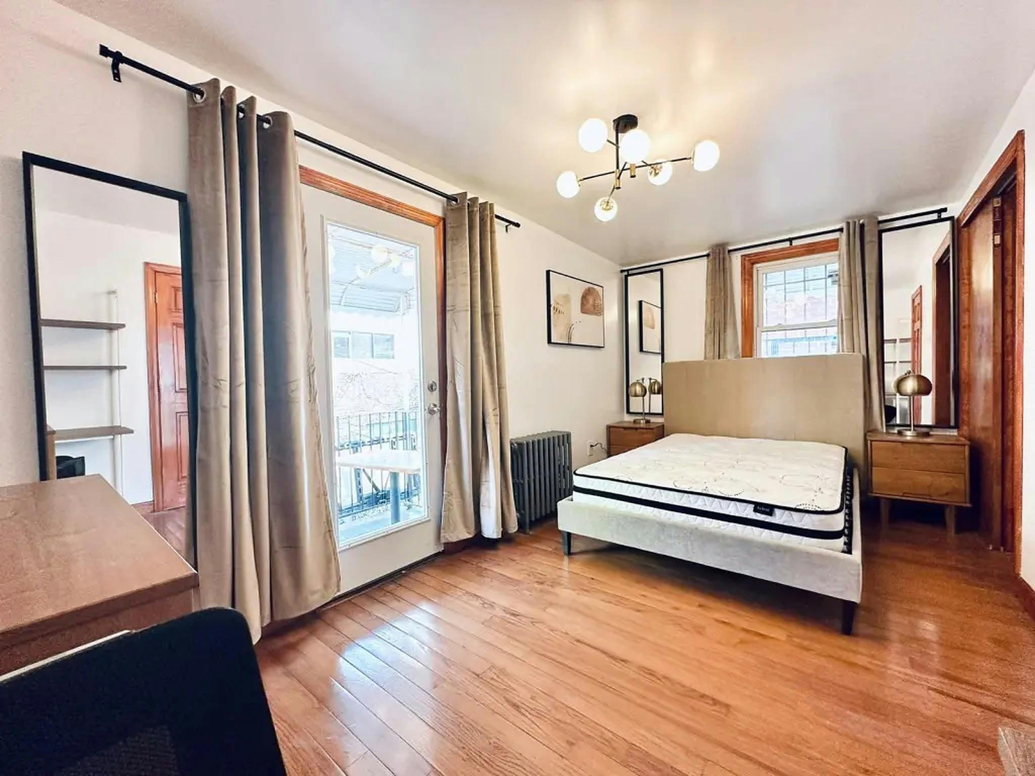Private Room - 1
