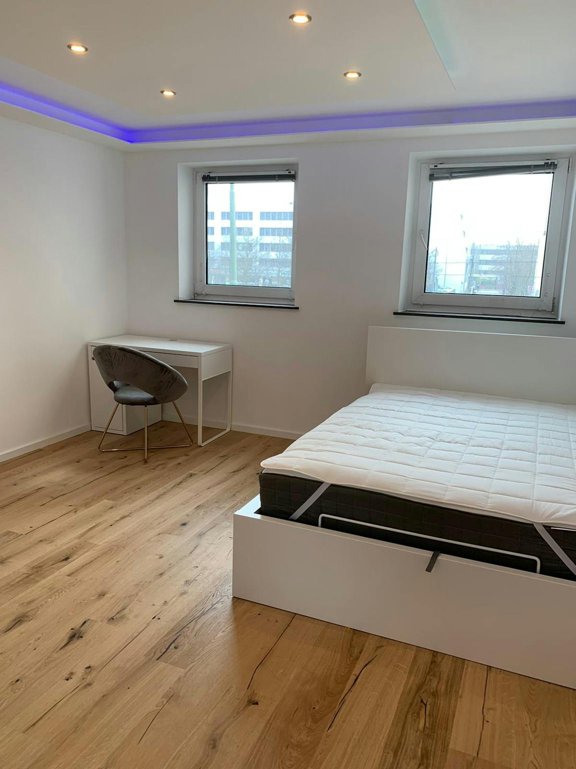 Private Room - 1