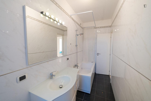 Appealing single bedroom in Bovisasca - Gallery - 8