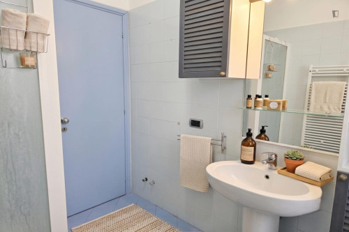 Neat single bedroom in Bicocca - Gallery - 9