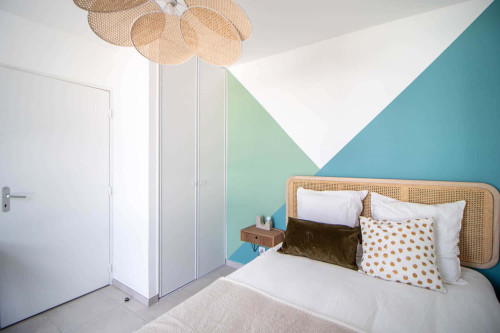 Comfortable bedroom of 10 m² to rent near Lyon