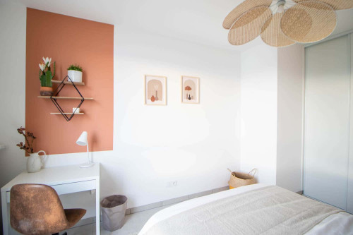 Elegant 12 m² bedroom near Lyon