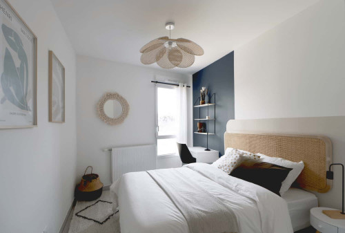 Large 13 m² bedroom for rent near Lyon