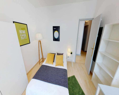 Chambre dans le rue des Hospices