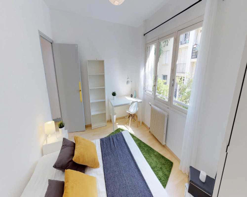 Chambre dans le rue des Hospices
