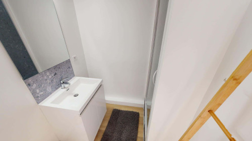 Room in Cours Edouard Vaillant, Bordeaux for 67 m² with 3 bedrooms - Gallery - 8