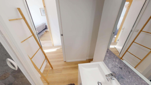 Room in Cours Edouard Vaillant, Bordeaux for 67 m² with 3 bedrooms - Gallery - 7