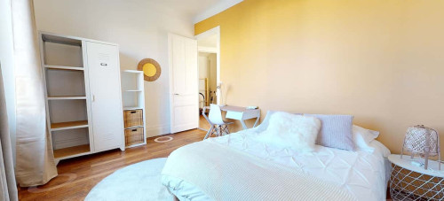 Room in Boulevard Ambroise Paré, Lyon for 46 m² with 2 bedrooms