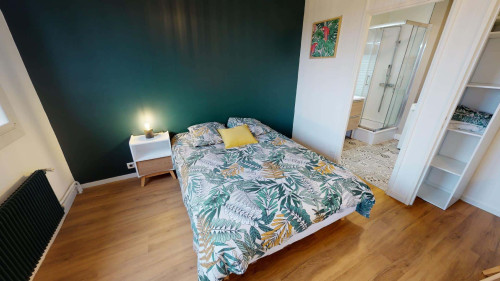 Room in Rue des Hauts Moulins, Saint-Herblain for 73 m² with 3 bedrooms