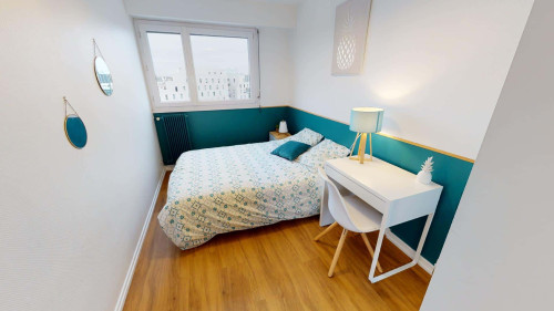 Room in Rue des Hauts Moulins, Saint-Herblain for 73 m² with 3 bedrooms