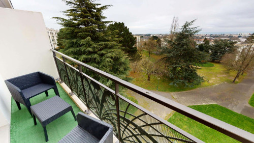 Room in Rue des Hauts Moulins, Saint-Herblain for 73 m² with 3 bedrooms