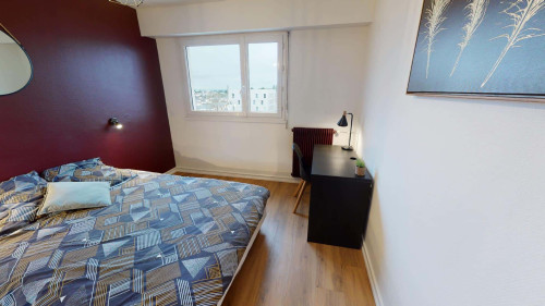 Room in Rue des Hauts Moulins, Saint-Herblain for 73 m² with 3 bedrooms