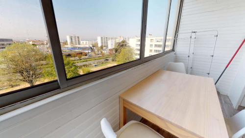 Room in Avenue Viviani, Vénissieux for 68 m² with 4 bedrooms - Gallery - 7